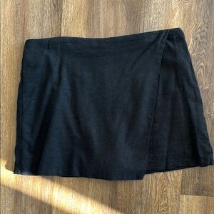 Abercrombie Black Linen Skort